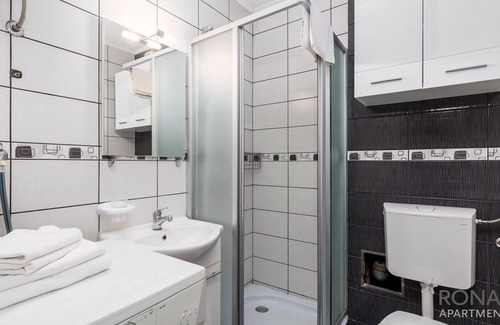 Cervar Porat Apartment | Rona Apartment Porat for 2+2 persons