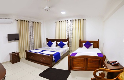 Seeduwa - Katunayake Hotel | Ronaka Airport Transit Hotel