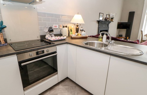 Barnard Castle House | RONNIE'S ROOST, pet friendly in Barnard Castle