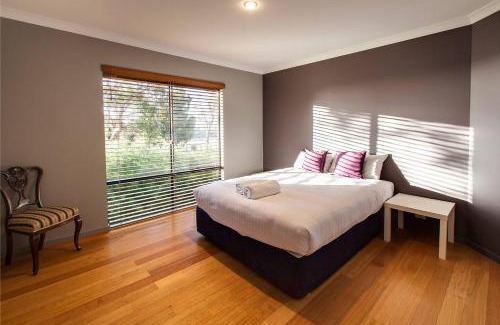 Yallingup House | Roo-topia at Chez Nous - A Yallingup Sanctuary