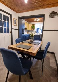 Magherafelt House | Roofers Rest