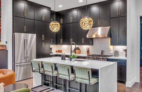 Katie Hill Neighborhood House | Rooftop Hot Tub City Views Disco Lounge