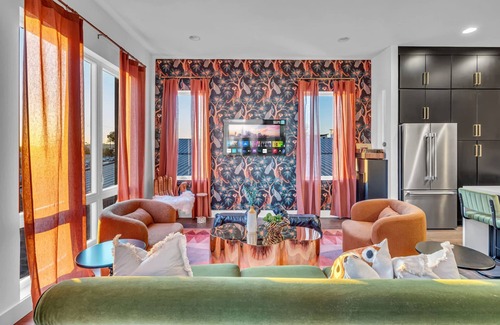 Katie Hill Neighborhood House | Rooftop Hot Tub City Views Disco Lounge