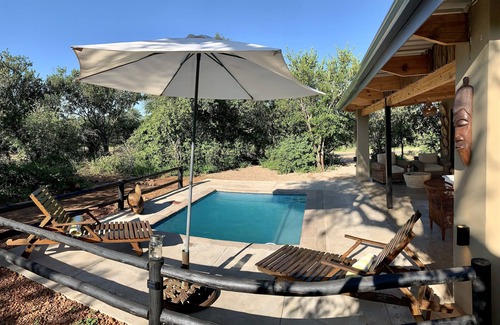 Hoedspruit House | Rooibos Luxury Bush Cottage