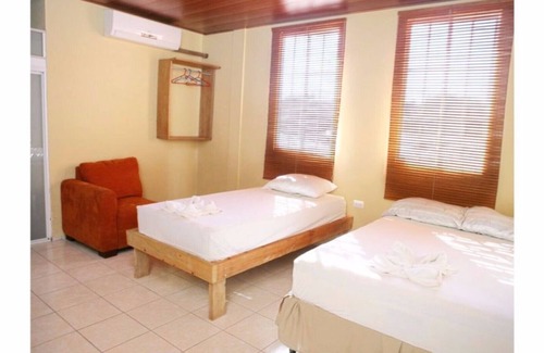 Managua Bed & Breakfast | ROOM 1-A MARRIAGE BED