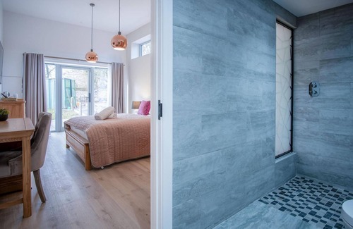 Pen-y-cae Apartment | Room 12 - The Sleeping Giant - Pen Y Cae Inn