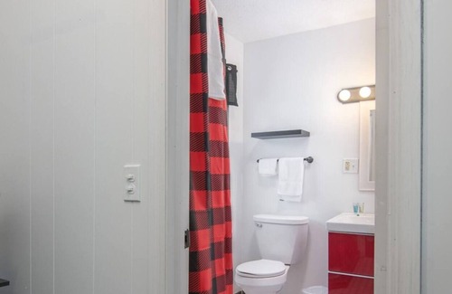 Balsam Lake Apartment | Room 13 Boutique Hotel Balsam Lake, WI