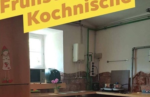 Merzalben Apartment | Room 2 (triple room) - Hostel Forsthaus