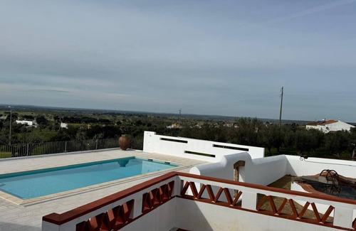 Fortios Apartment | Room '2' with Shared Pool