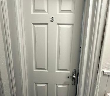 Nottingham Apartment | Room 3 NG3 2AZ