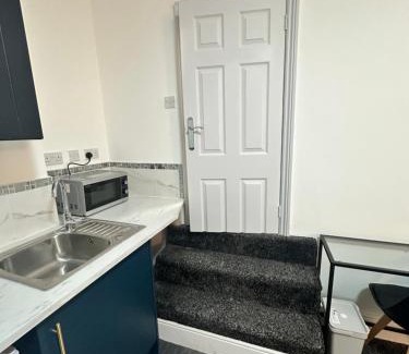 Nottingham Apartment | Room 4 NG3 2AZ