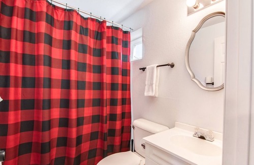 Balsam Lake Apartment | Room 7 Boutique Hotel Balsam Lake, WI