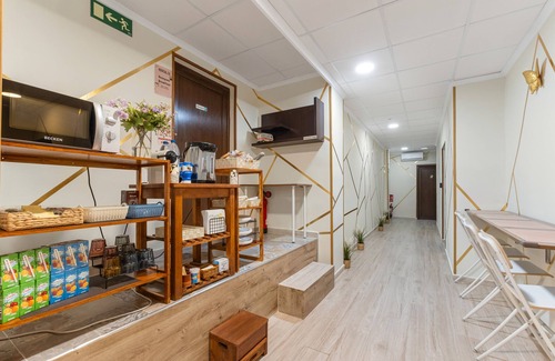 Torrevieja Apartment | Room '7A 6' with Wi-Fi and Air Conditioning