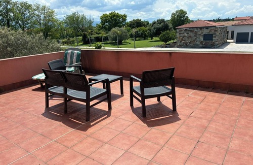 Elne Bed & Breakfast | Room at home near sea and shops