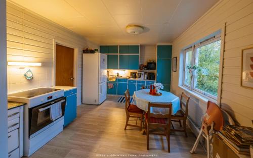 Gibostad House | Room at House of ade