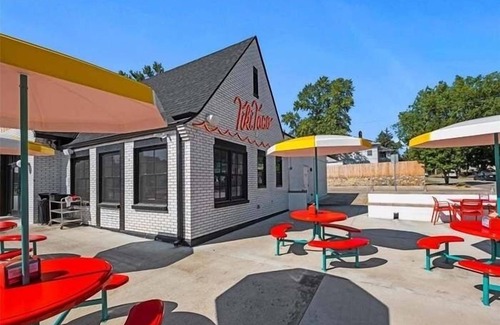 Kansas City House | Room available in 4bd home South KC close to Hwy/Pet Friendly