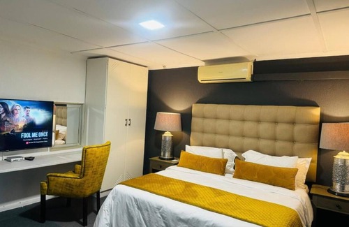White River House | Room-busa House Self-catering Unit