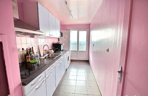 Villeneuve-la-Garenne House | Room confortable next to the Olympic venues