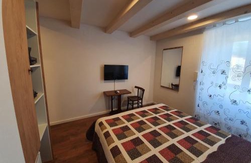 Cres House | Room CS Cres