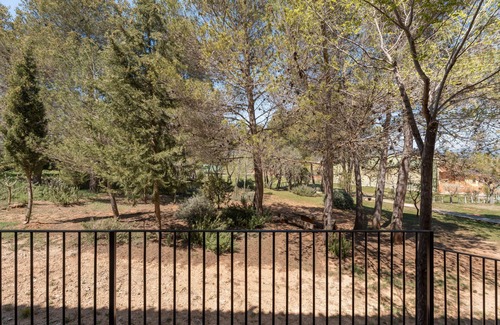 Sinarcas Apartment | Room 'Doble 2' with Mountain View, Wi-Fi and Air Conditioning