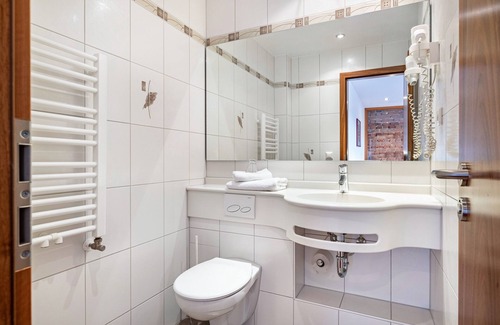 Rosenfeld House | Room 'Doppelzimmer 21' with Wi-Fi