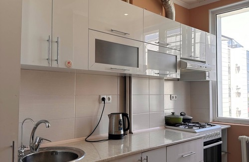 Bishkek Apartment | Room for Rent in City Center in Bishkek