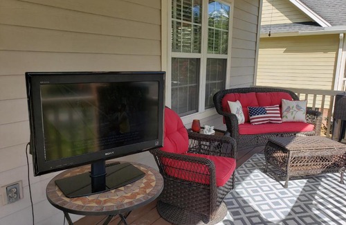 Charleston House | Room for rent