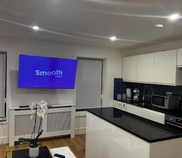Lambeth House | Room Imperial