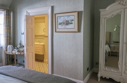 Walkerburn Bed & Breakfast | Room in 120-year-old country retreat, ideal for adventurers