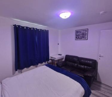 Southwark House | Room in a shared Flat