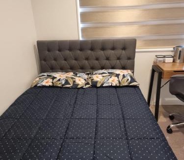 Auckland House | Room in Auckland
