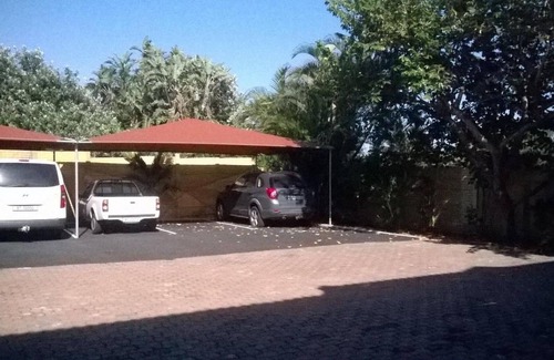 Ballito House | Room in Guest Room - Ezulwini Guest House - Relaxing Queen Room With Balcony in Balito, South Afirca