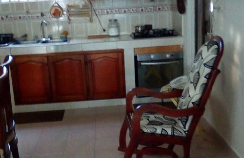 San Andres House | Room in Guest Room - Green Sea Villa Helen Inn, Kilometer 4 Circunvalar