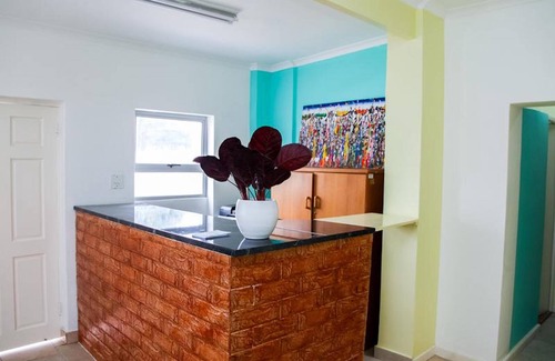 Cape Town House | Room in Guest Room - Relaxing Guest House in the Heart of Ndabeni