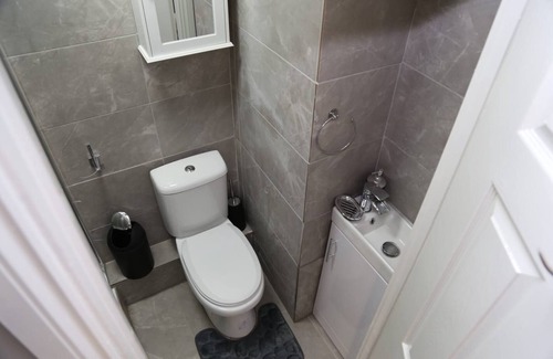 Woolwich Common House | Room in House - Aa Guest Room5