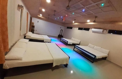 Anaimalai Hotel | Room in Lodge - Royal Cottage, Anaimalai Room 4