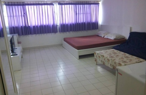 Ban Mai House | Room in Studio - Impact Don Mueang Bangkok Guest House For 3 Pax
