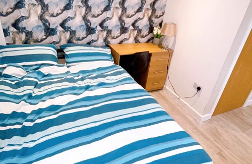 Bradford House | Room in Studio - One Studio Bradford City Center