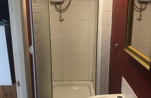 St Helens Bed & Breakfast | Room in town centre