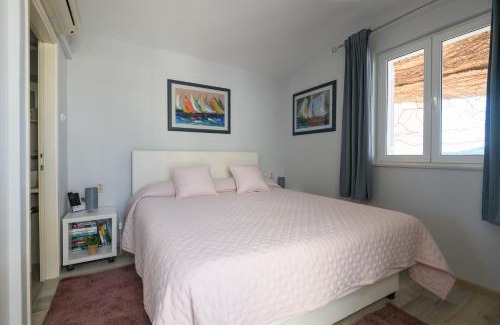 Ploce House | Room Marta