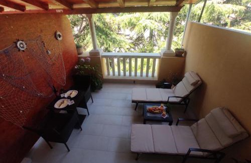 Gruz House | Room Porat 2 with Private Terrace