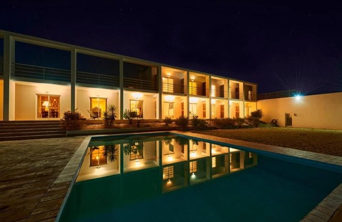 Aljezur Apartment | Room 'Setembro' with Sea View, Shared Pool and Wi-Fi