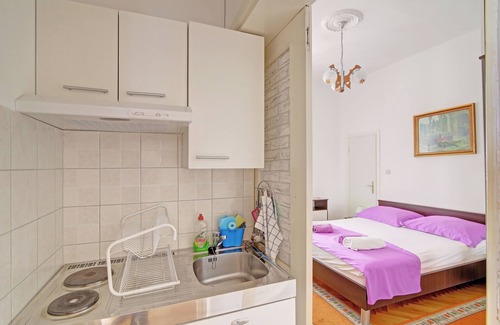 Ploce House | Room & Studios Rina - Adults Only