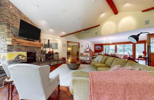 Warren House | Room to Roam