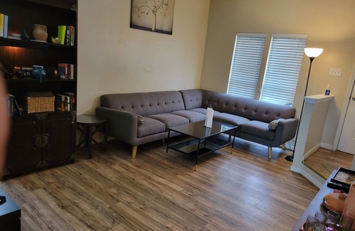 Woodbridge House | Room with a private bathroom
