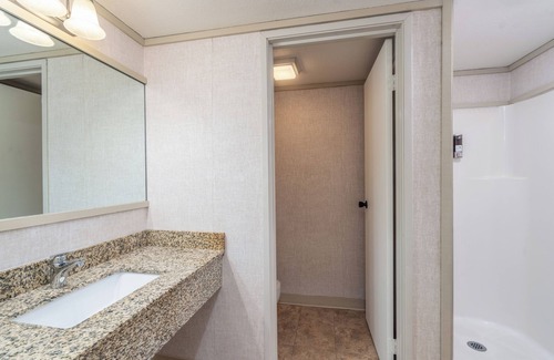Telluride Hotel | Room With Kitchenette for Budget Travelers