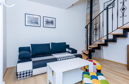 Gruz House | Rooms Baza