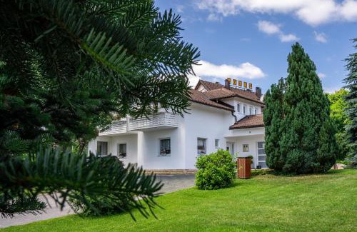 Catrnja Bed & Breakfast | Rooms Degenija Annex