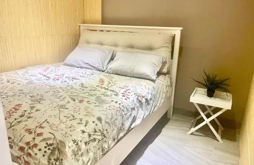 Brighton-le-Sands House | Rooms in a shared house next to a scenic and lively beach