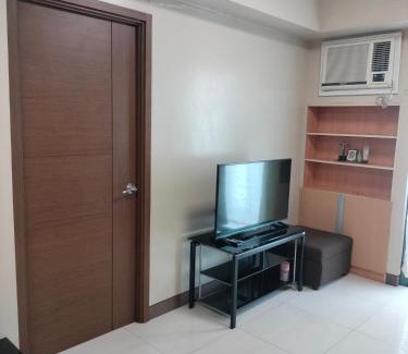 Pasay Apartment | Rooms in Pasay City At Two Palm Tree Villas